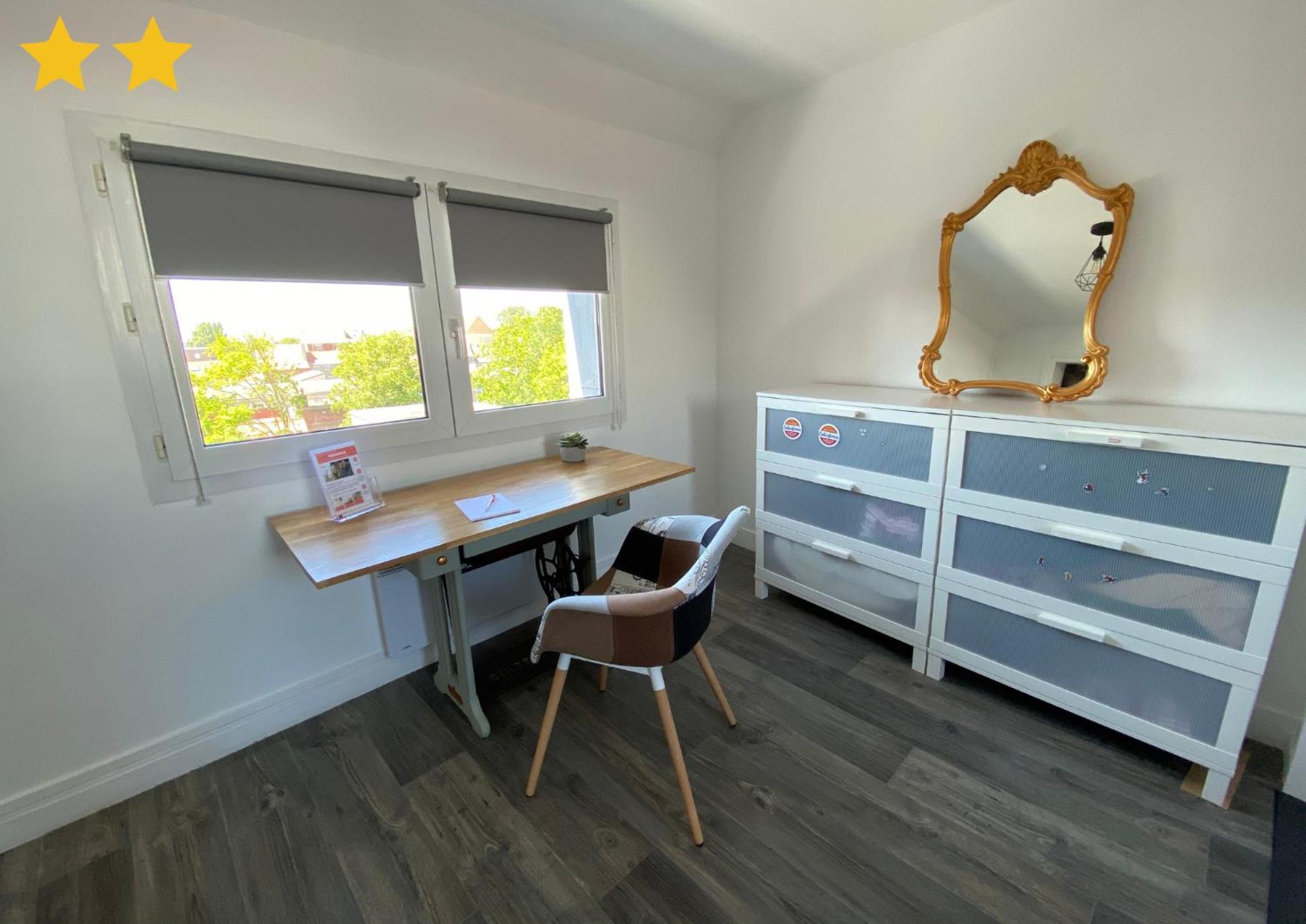 Le Roof Jacquard Apartment